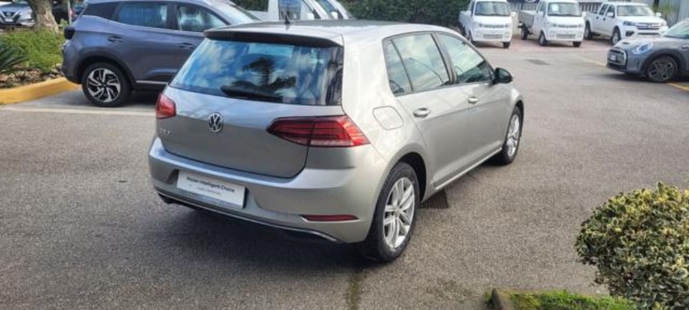 Volkswagen Golf usata a Napoli (4)