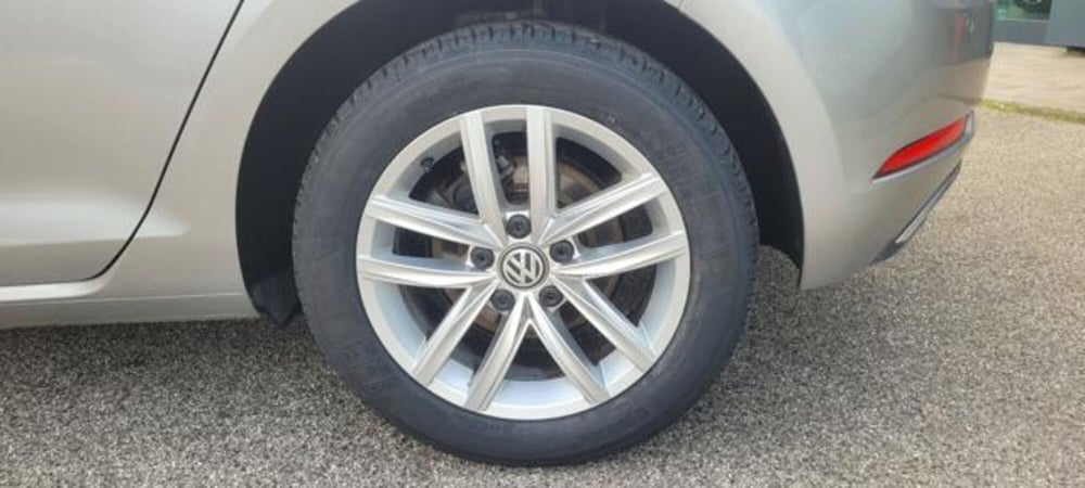 Volkswagen Golf usata a Napoli (5)