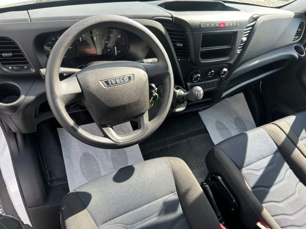 Iveco Daily Furgone usata a Prato (7)