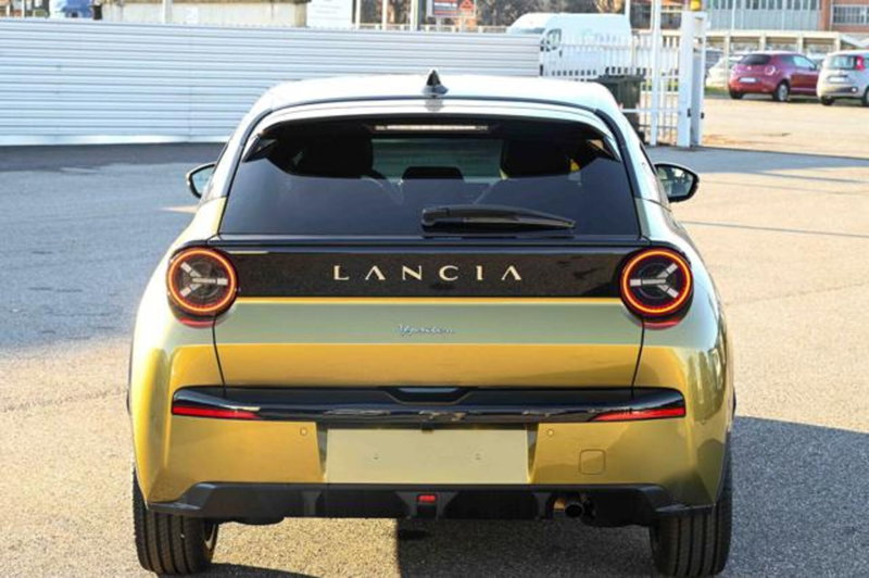 Lancia Ypsilon nuova a Torino (6)
