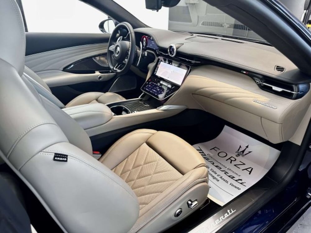 Maserati Granturismo nuova a Torino (12)