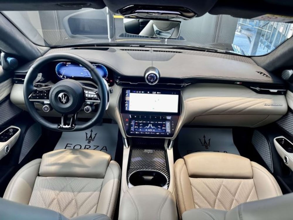 Maserati Granturismo nuova a Torino (15)