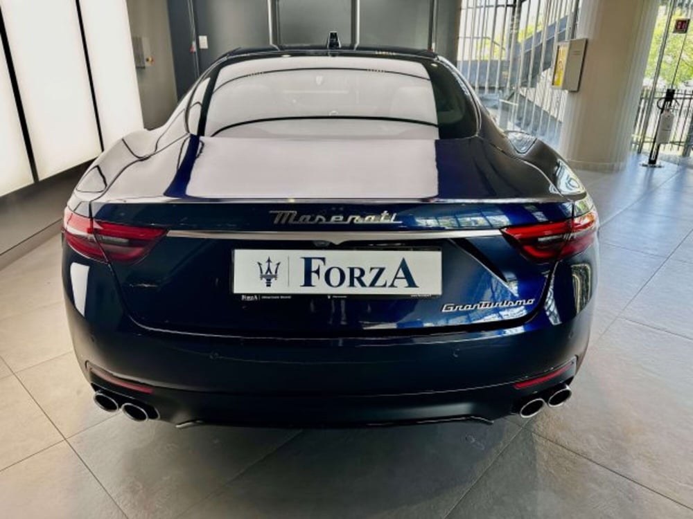Maserati Granturismo nuova a Torino (7)
