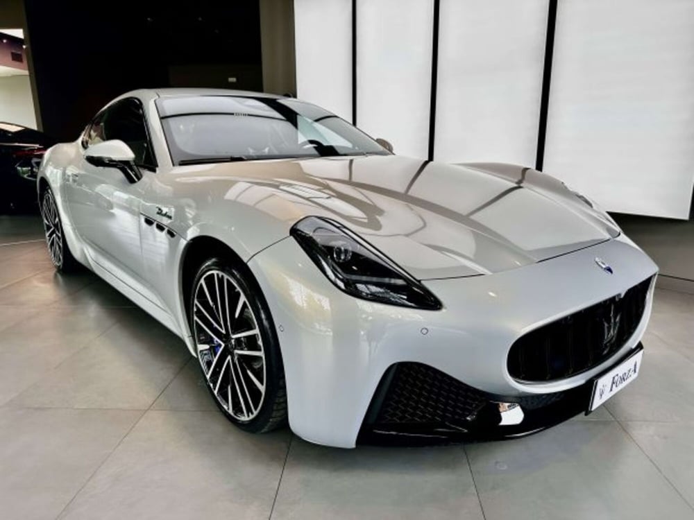Maserati Granturismo usata a Torino (3)
