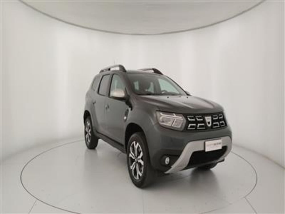 Dacia Duster usata a Bari (11)