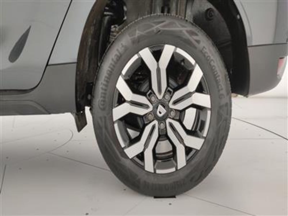 Dacia Duster usata a Bari (12)