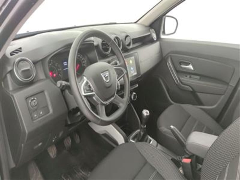 Dacia Duster usata a Bari (13)