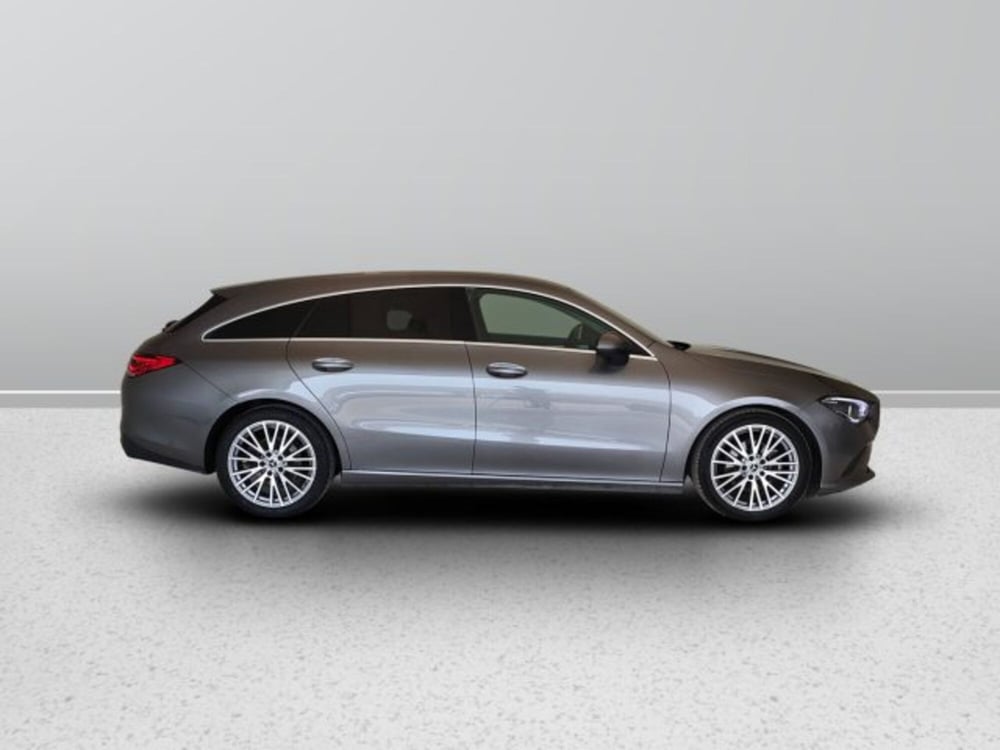 Mercedes-Benz CLA Shooting Brake usata a Teramo (7)