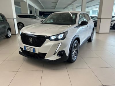 Peugeot 2008 PureTech 100 S&amp;S Active Pack del 2022 usata a Modena