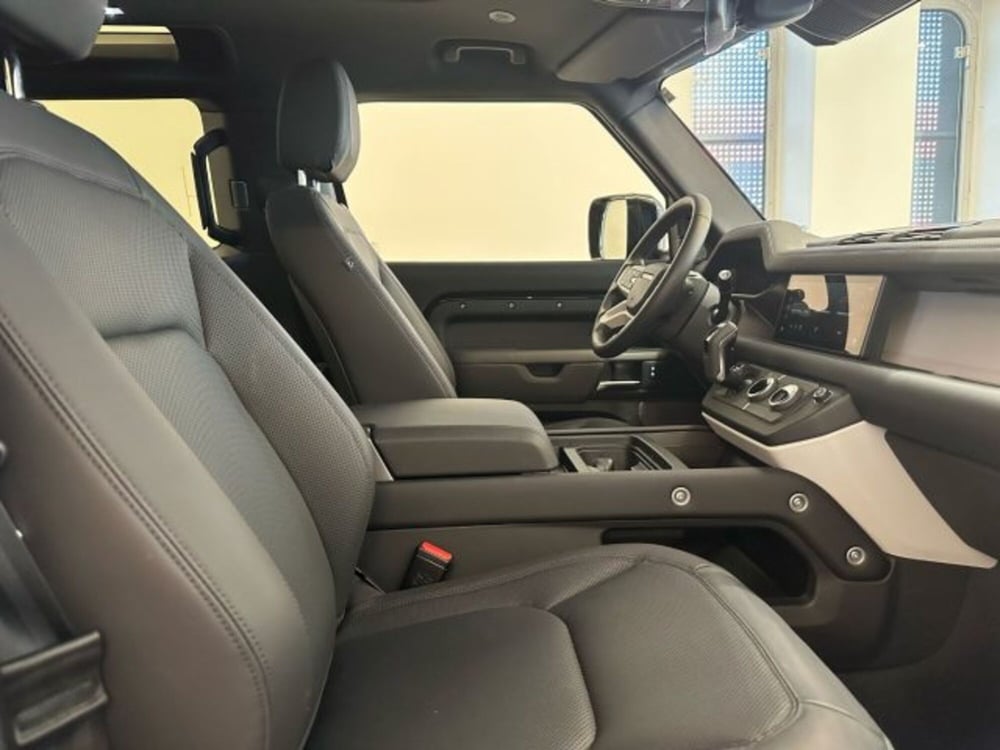 Land Rover Defender usata a Modena (7)