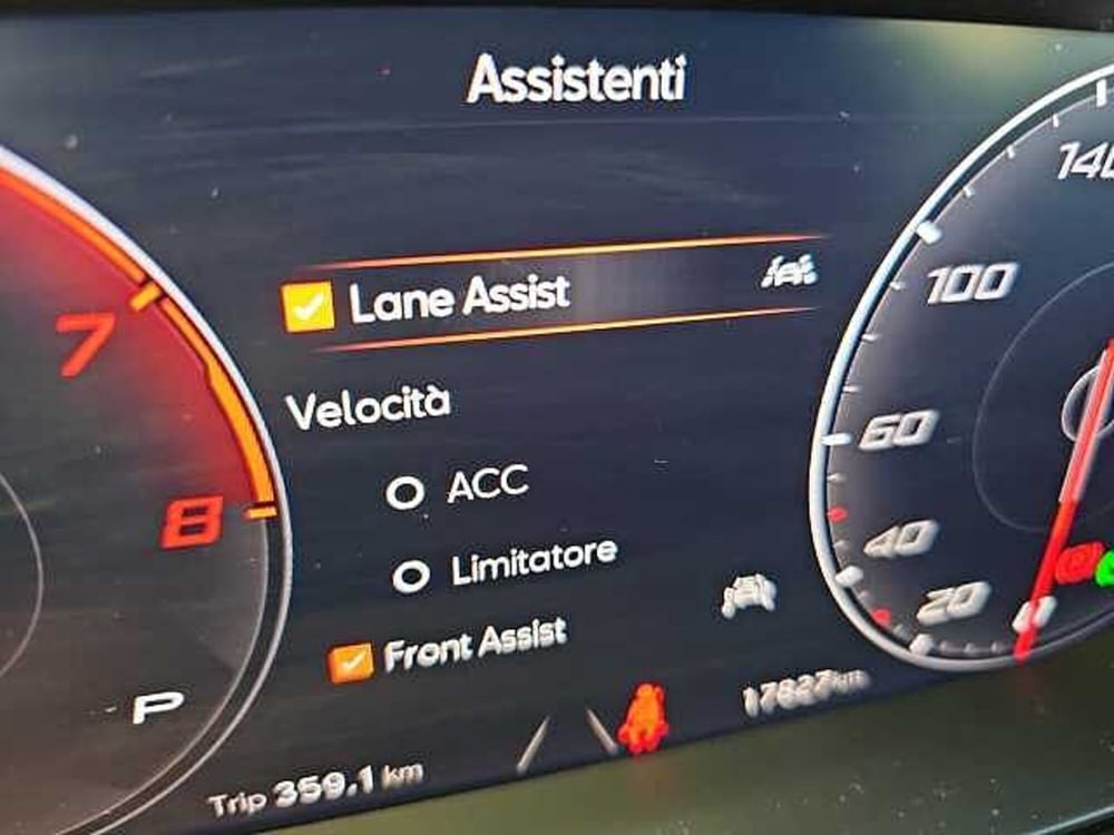 SEAT Arona usata a Lecco (19)