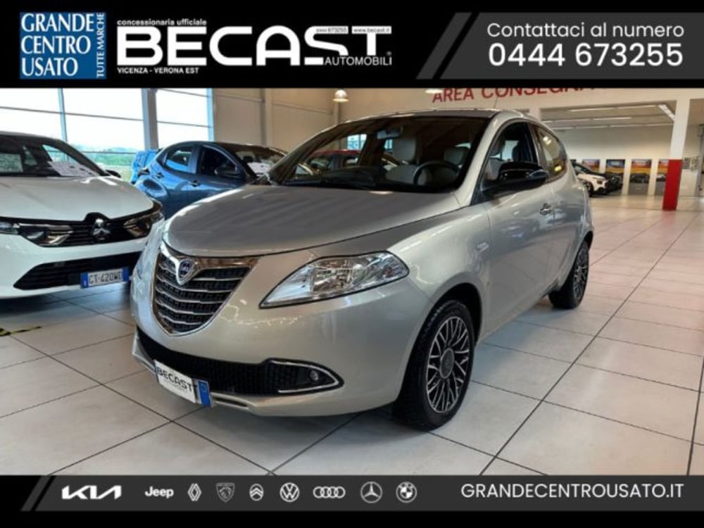 Lancia Ypsilon usata a Vicenza