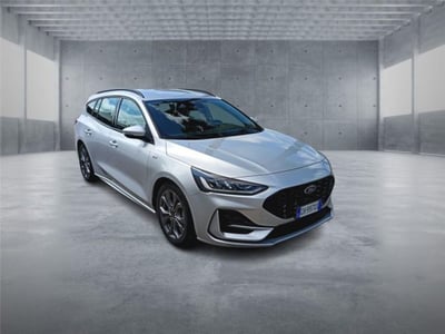 Ford Focus Station Wagon 1.5 EcoBlue 120 CV automatico SW Active del 2022 usata a Bari