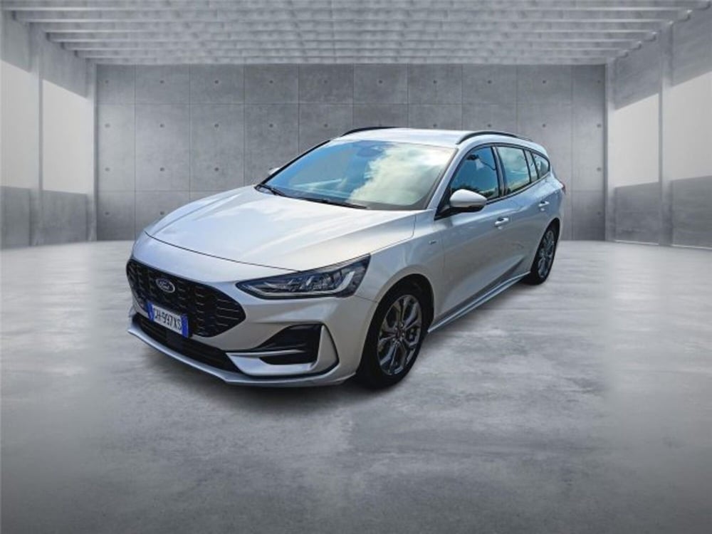 Ford Focus Station Wagon usata a Bari (3)