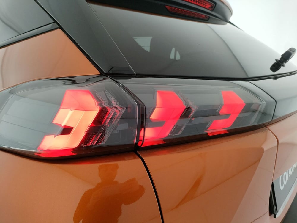 Peugeot 2008 usata a Caserta (13)