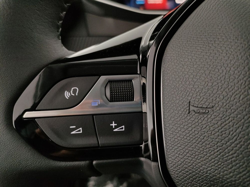 Peugeot 2008 usata a Caserta (17)