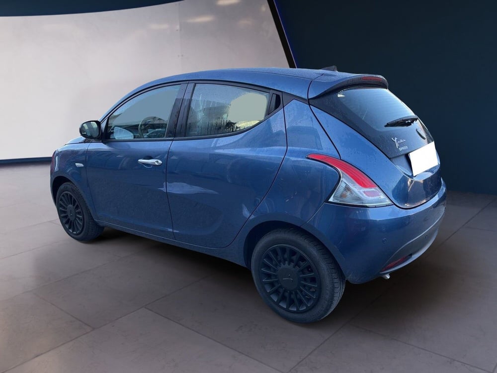 Lancia Ypsilon usata a Torino (5)