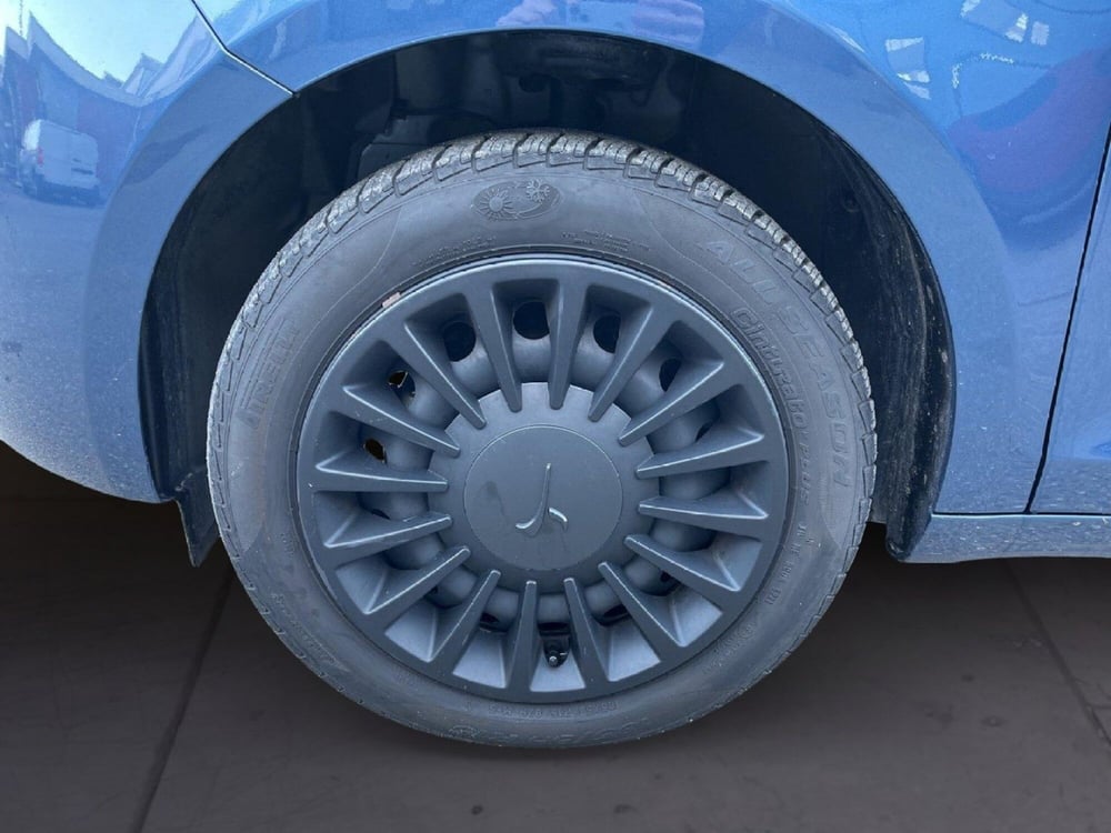 Lancia Ypsilon usata a Torino (7)