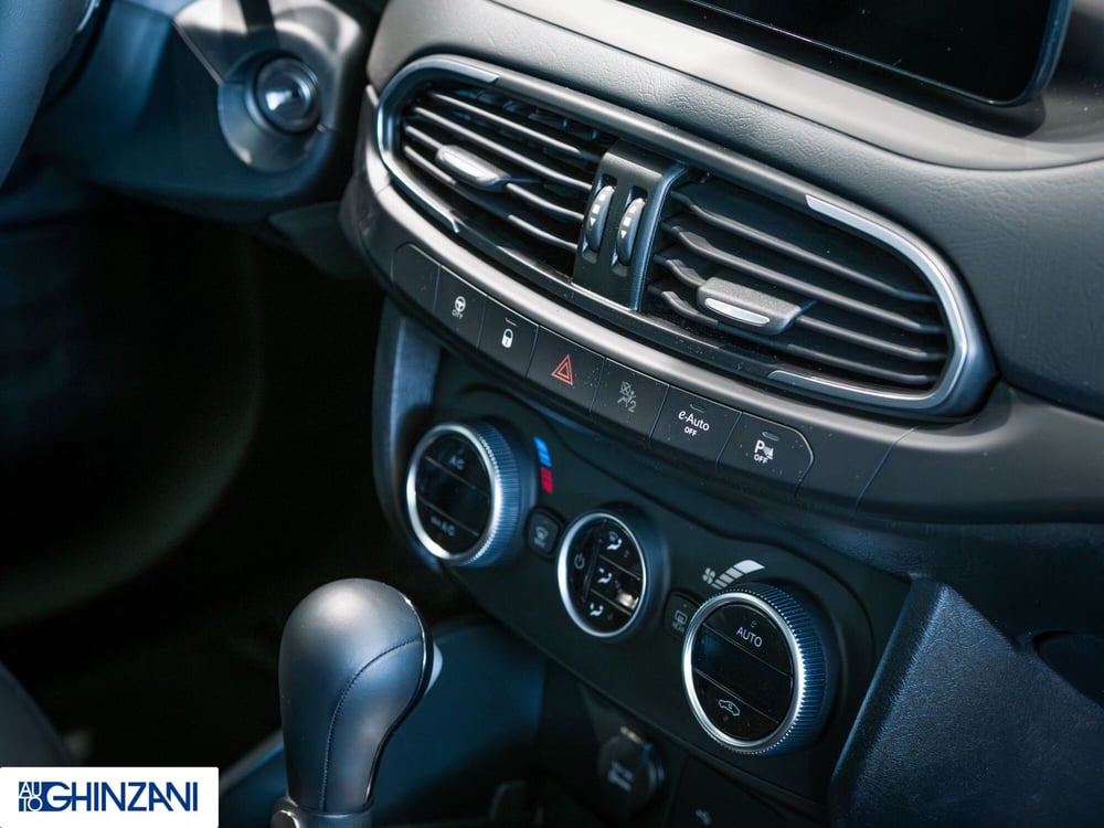 Fiat Tipo Station Wagon nuova a Bergamo (13)