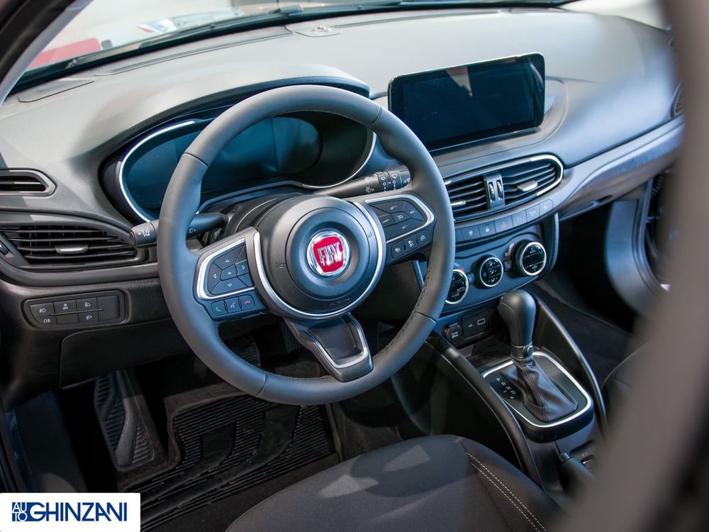 Fiat Tipo Station Wagon nuova a Bergamo (8)