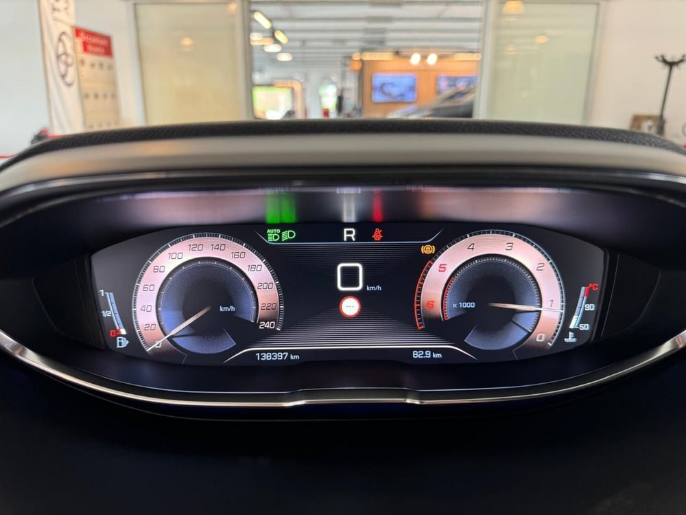 Peugeot 3008 usata a Modena (9)