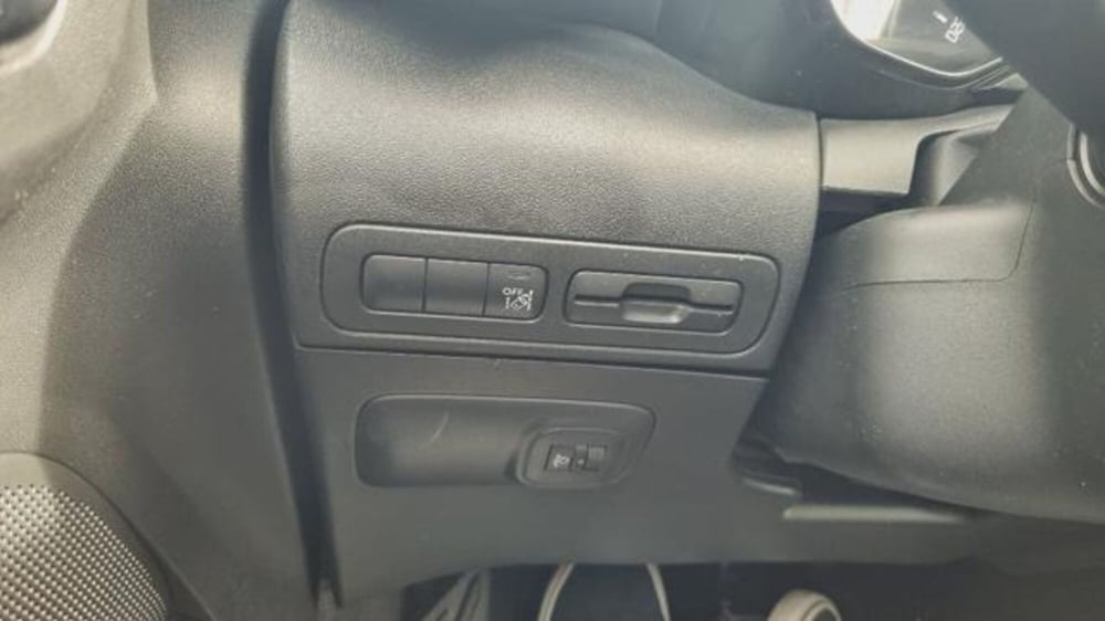 Citroen C3 Aircross usata a Savona (8)