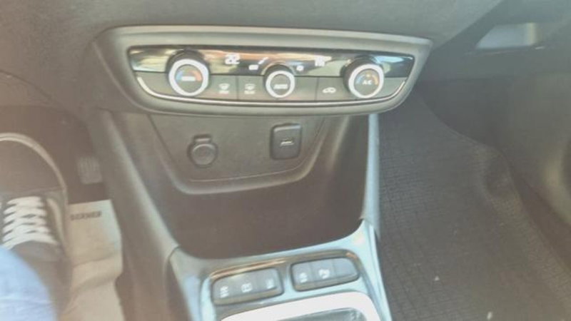 Opel Crossland usata a Savona (9)