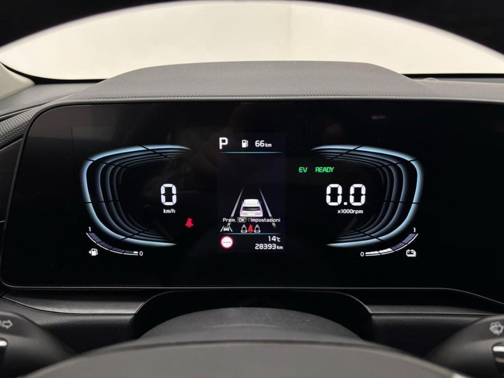 Kia Niro usata a Como (14)