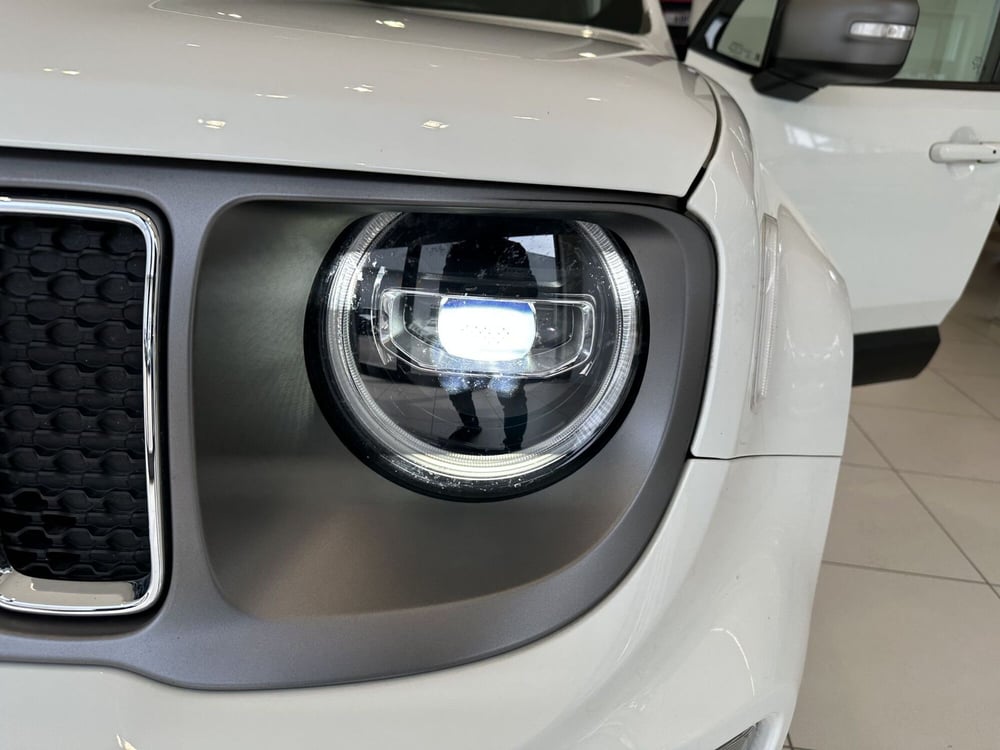 Jeep Renegade usata a Latina (13)