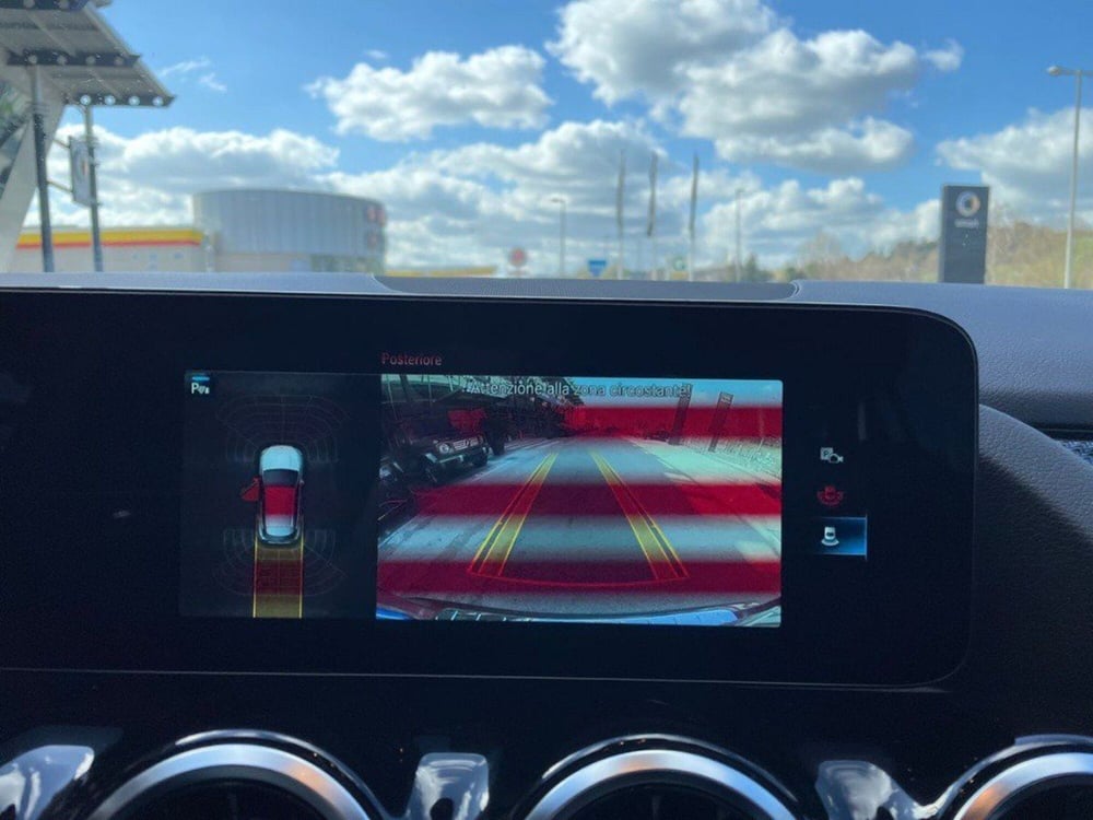 Mercedes-Benz GLA SUV usata a Macerata (17)