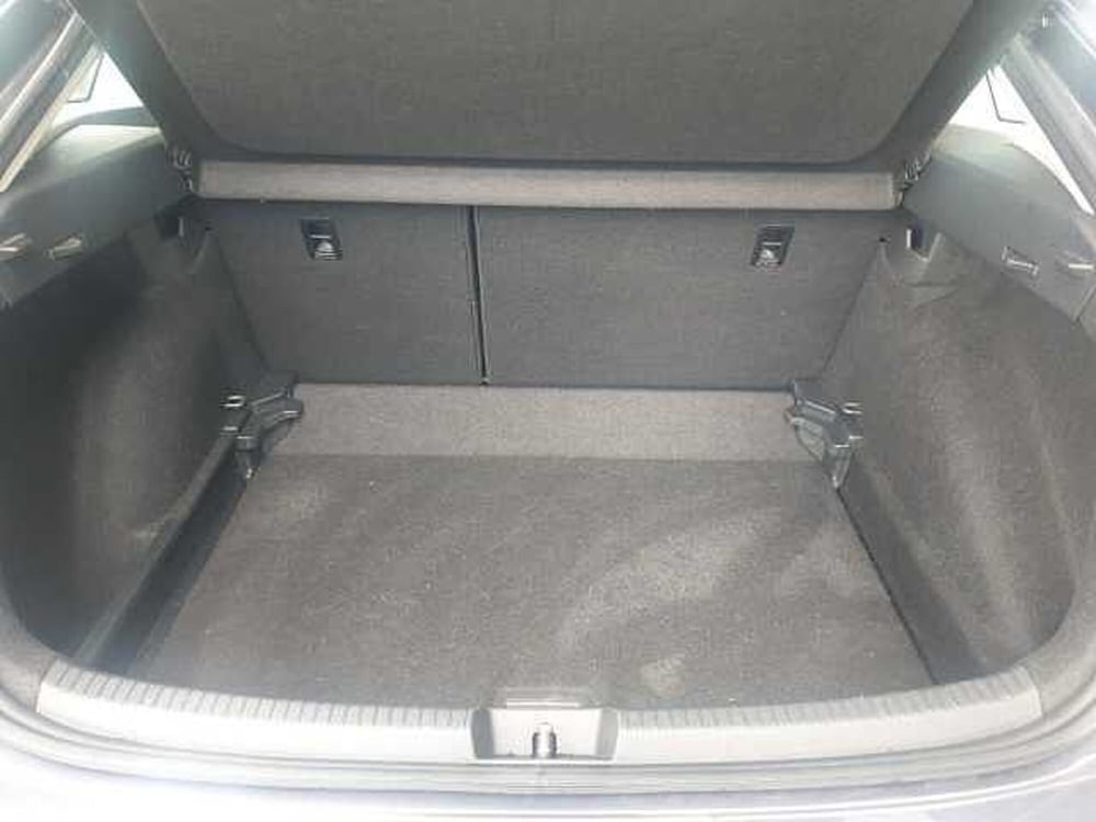 Volkswagen Taigo usata a Ancona (15)