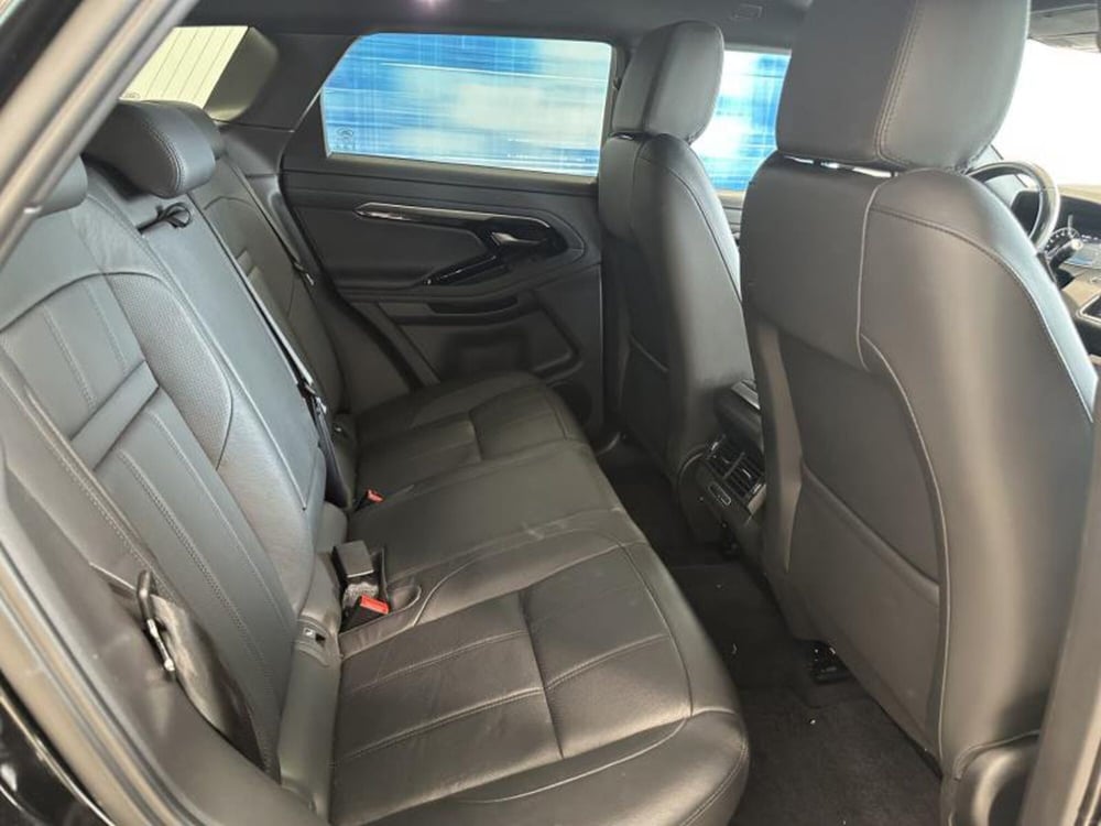 Land Rover Range Rover Evoque usata a Venezia (8)