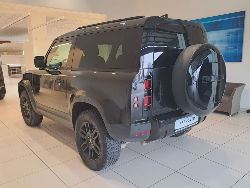 Land Rover Defender usata a Pavia (13)