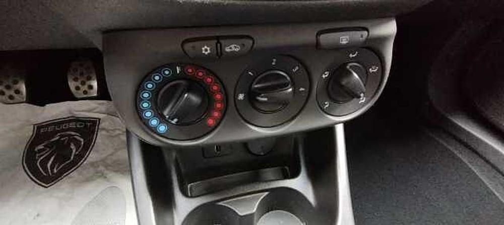 Opel Corsa usata a Viterbo (10)
