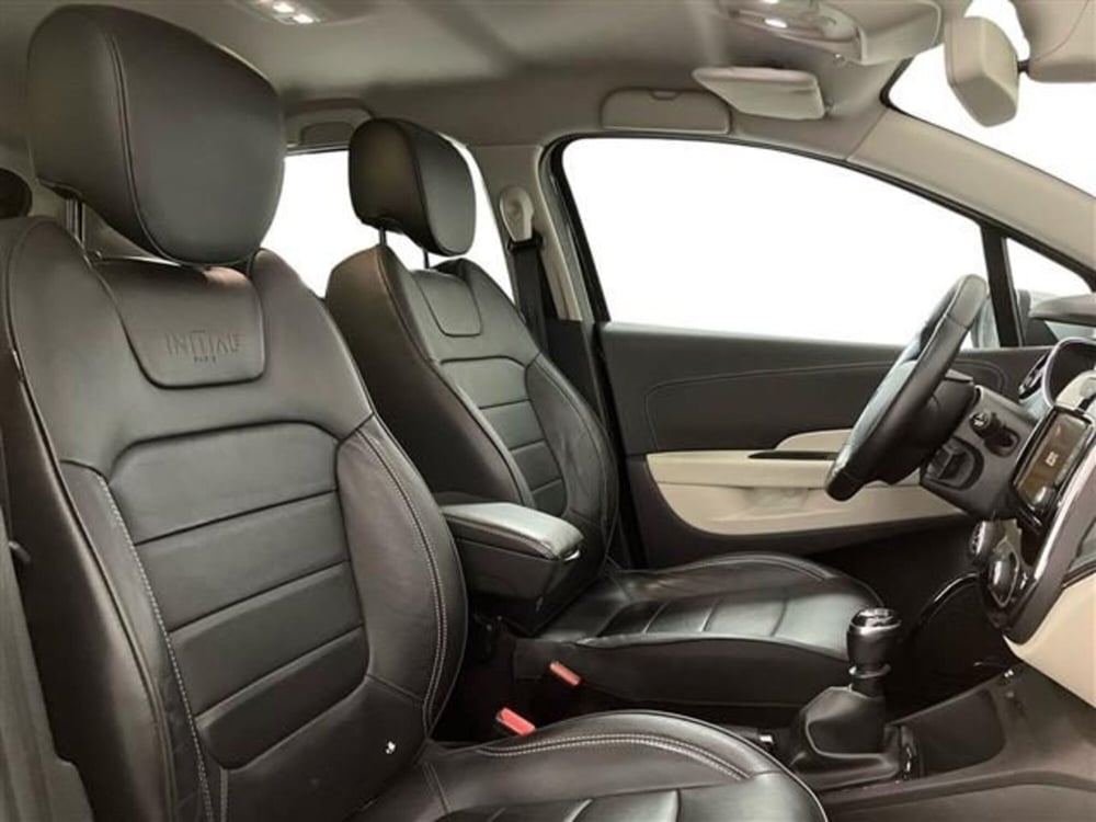 Renault Captur usata a Como (11)