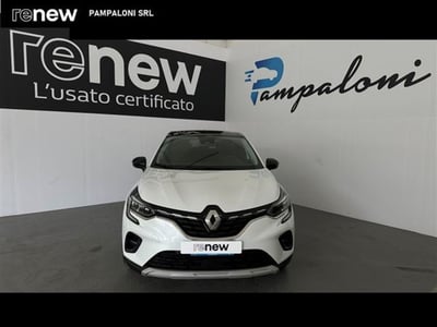 Renault Captur 1.6 full hybrid Techno 145cv auto del 2022 usata a Siena