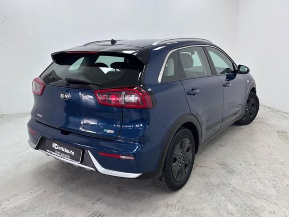Kia Niro usata a Como (2)
