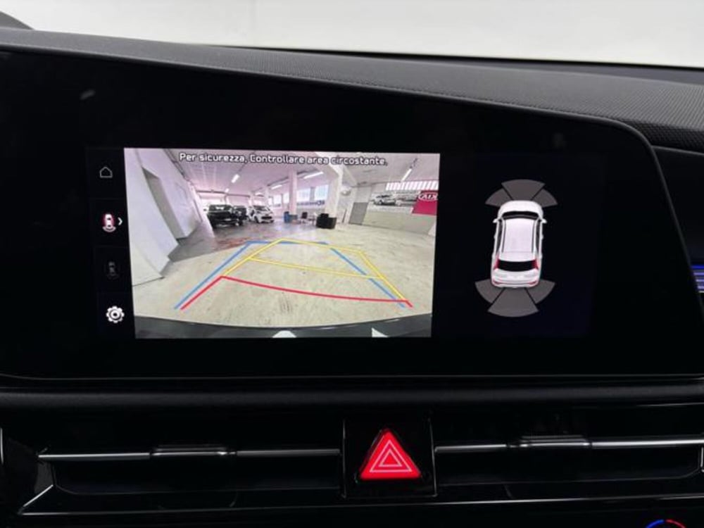 Kia Niro usata a Como (18)