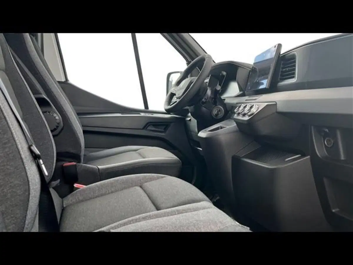 Renault Trucks Master Furgone nuova a Firenze (11)