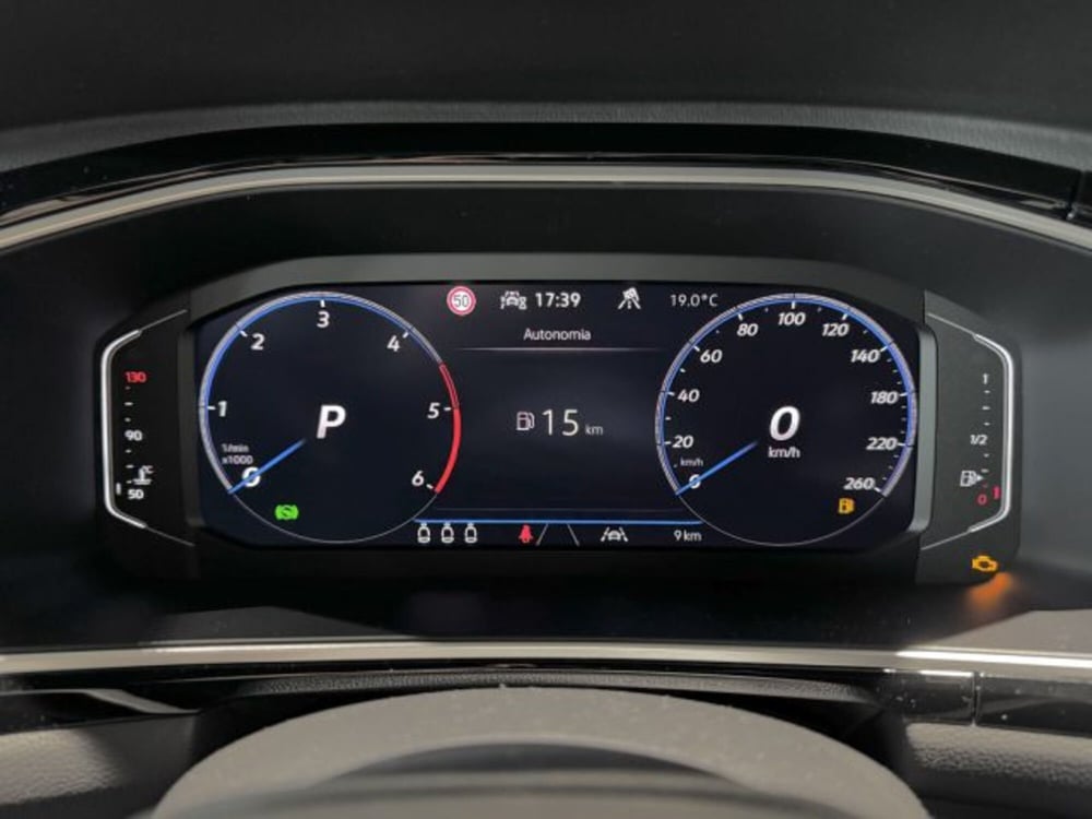 Volkswagen T-Roc nuova a Vicenza (14)