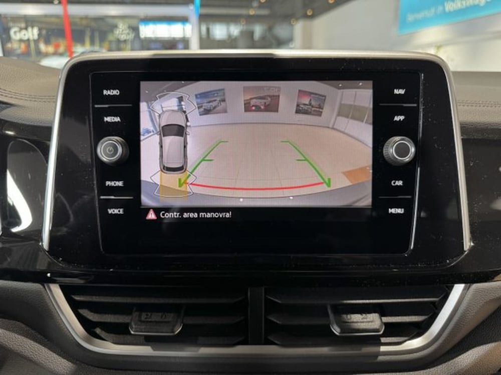 Volkswagen T-Roc nuova a Vicenza (16)