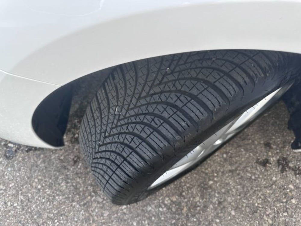 Opel Corsa usata a Lodi (15)