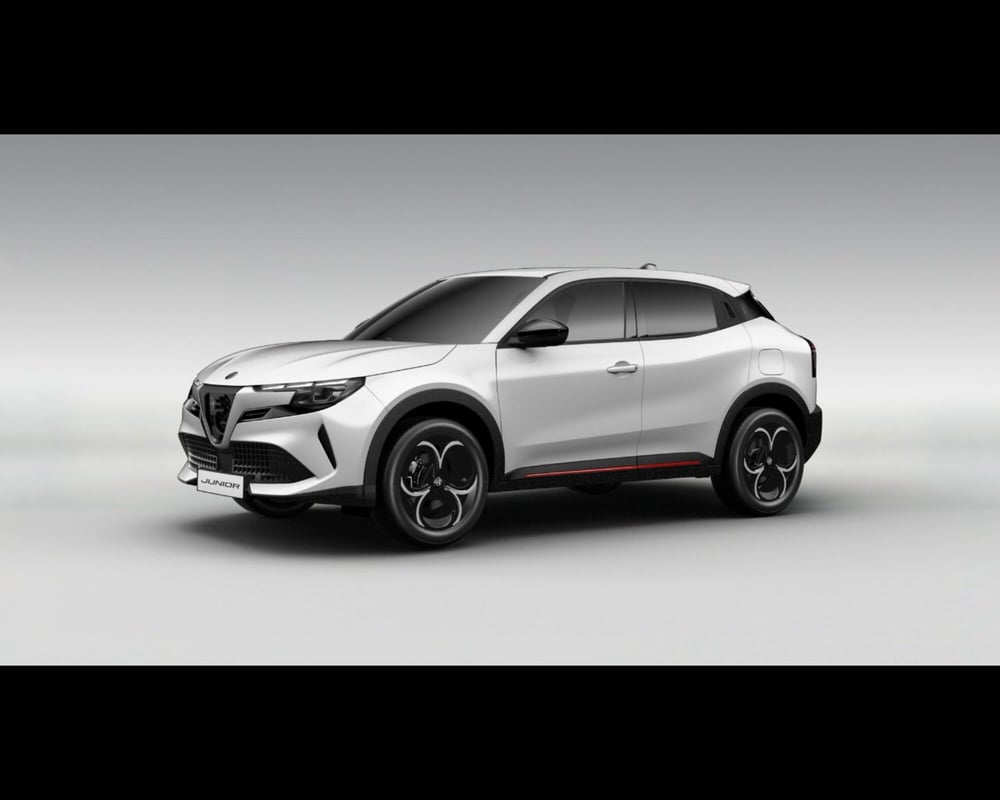 Alfa Romeo Junior nuova a Torino