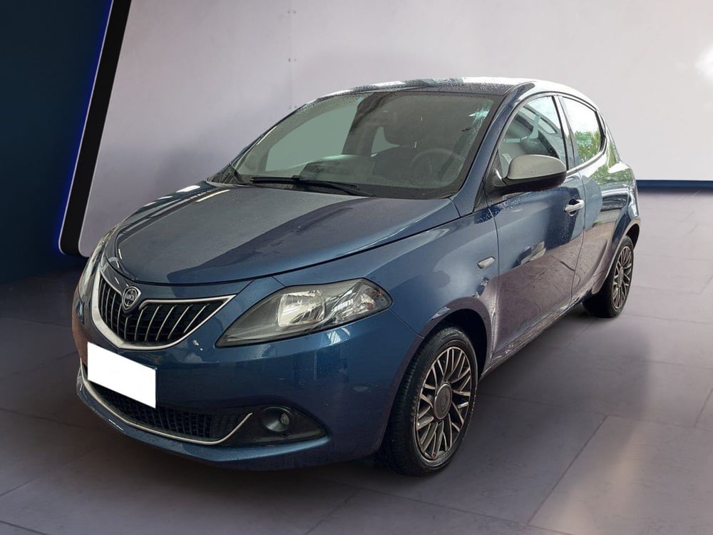 Lancia Ypsilon usata a Torino (2)