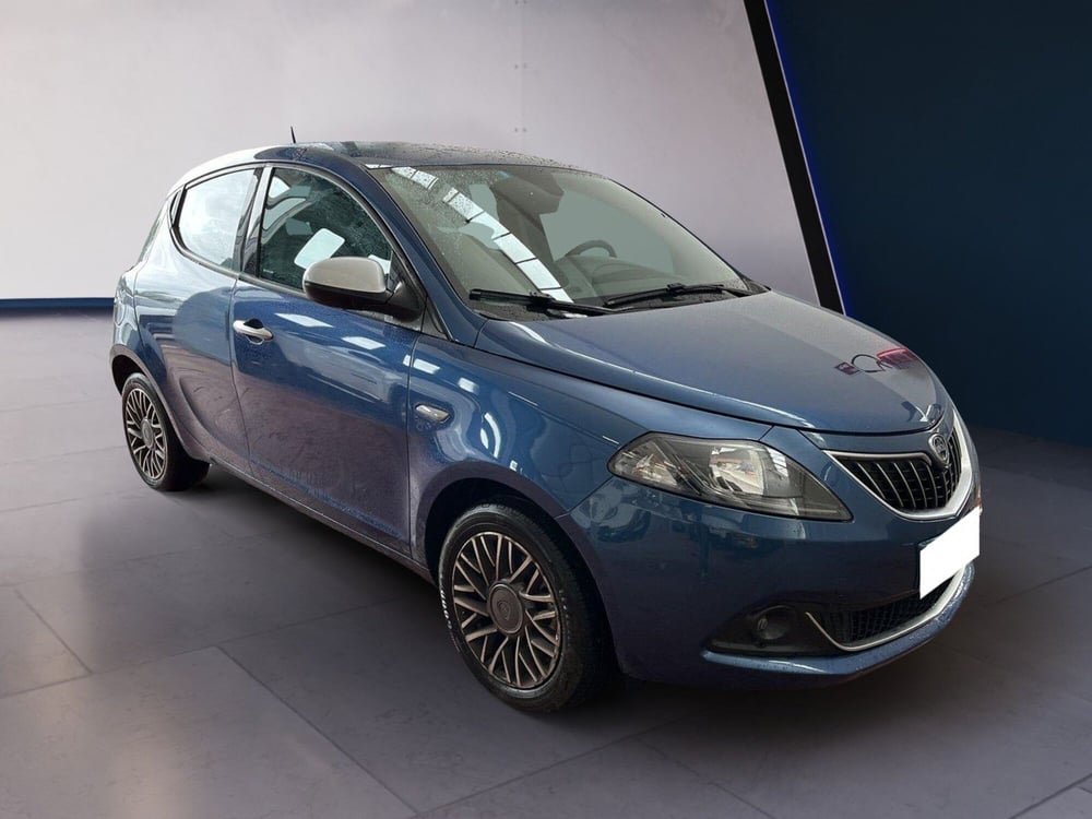 Lancia Ypsilon usata a Torino (3)
