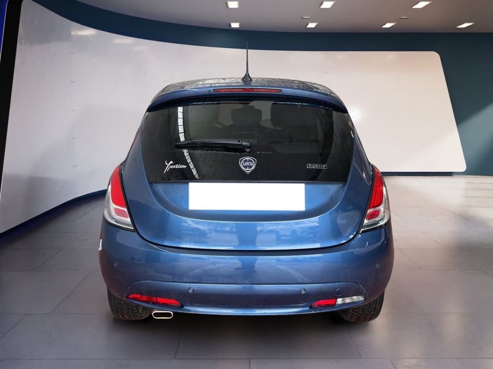 Lancia Ypsilon usata a Torino (6)