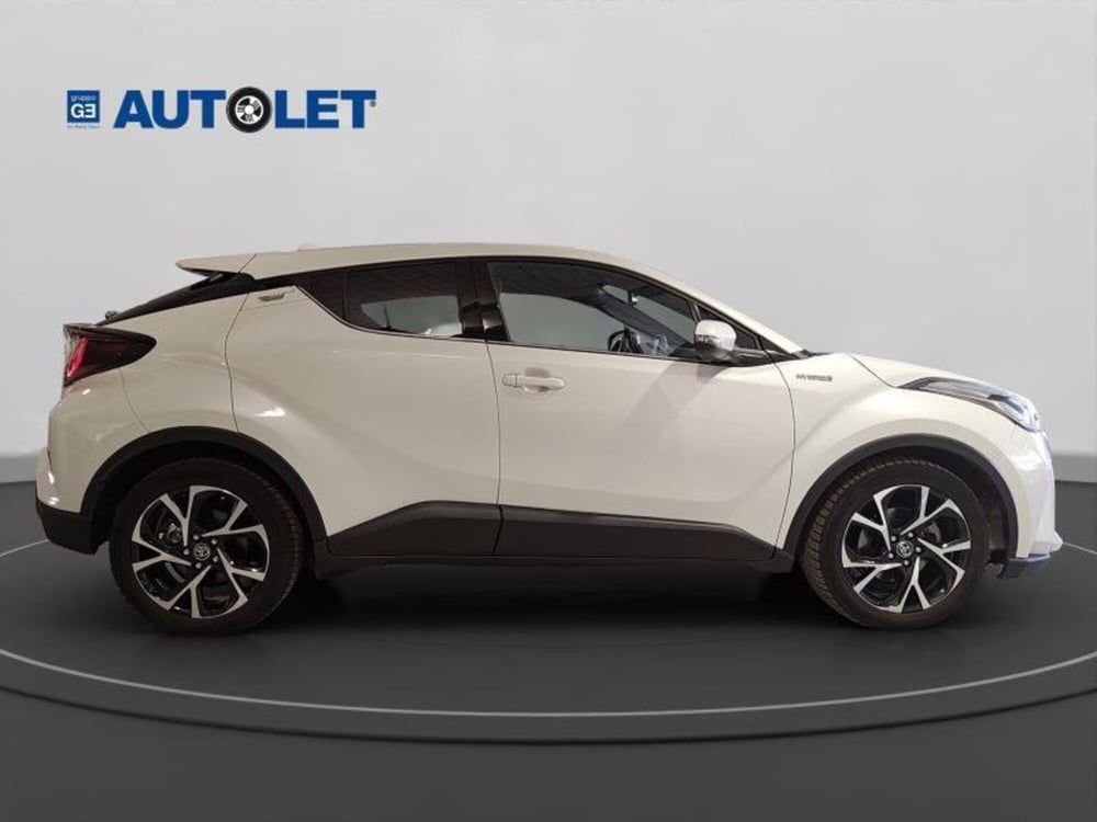 Toyota Toyota C-HR usata a Genova (4)