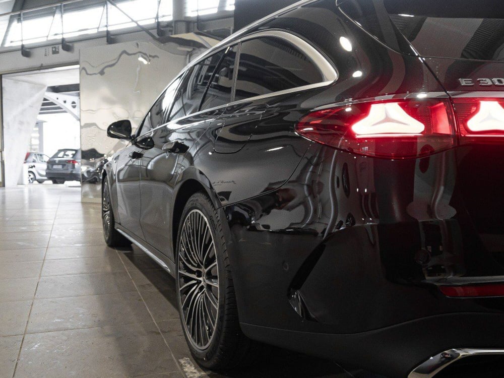 Mercedes-Benz Classe E Station Wagon nuova a Rimini (12)