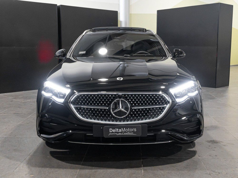 Mercedes-Benz Classe E Station Wagon nuova a Rimini (2)