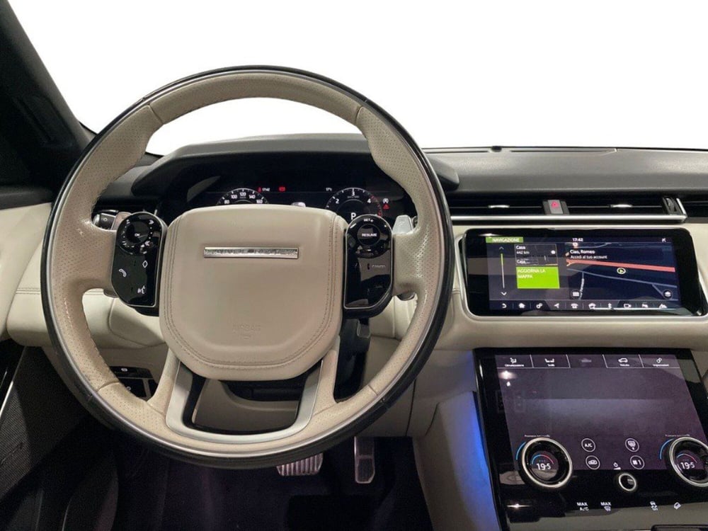 Land Rover Range Rover Velar usata a Macerata (11)